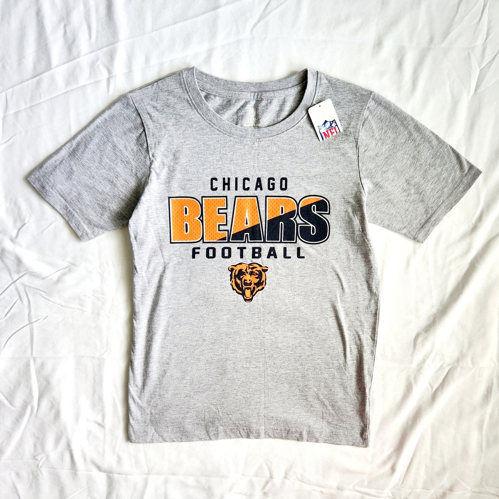 NWT NFL Bears Tee